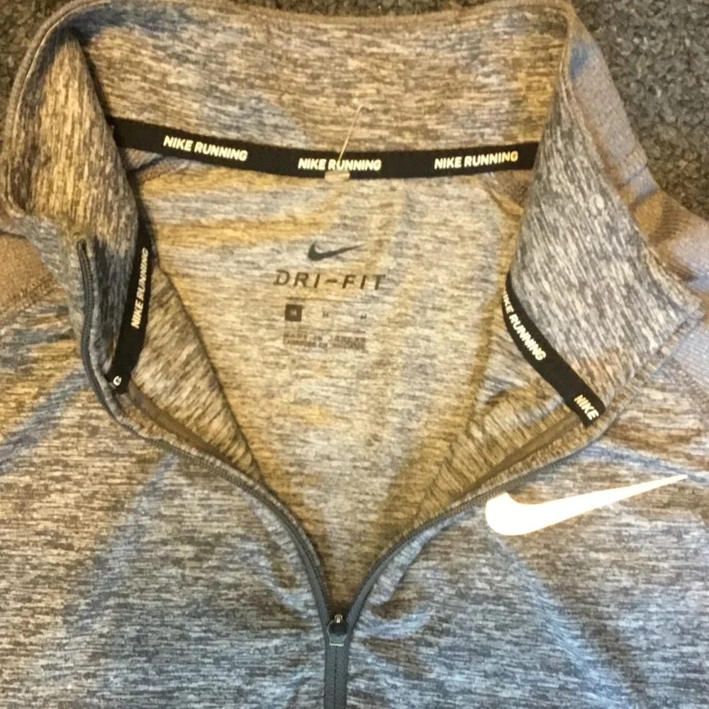 Nike Heather Gray Quarter-Zip Top